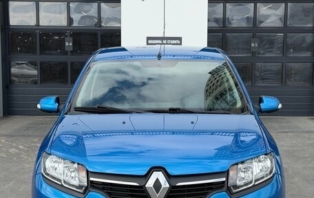 Renault Logan II, 2015 год, 775 000 рублей, 11 фотография