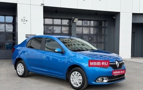 Renault Logan II, 2015 год, 775 000 рублей, 9 фотография