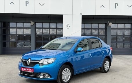 Renault Logan II, 2015 год, 775 000 рублей, 1 фотография