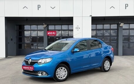 Renault Logan II, 2015 год, 775 000 рублей, 2 фотография