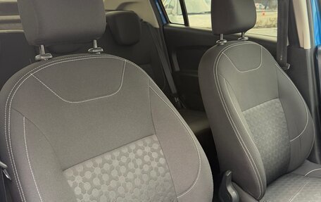 Renault Logan II, 2015 год, 775 000 рублей, 28 фотография
