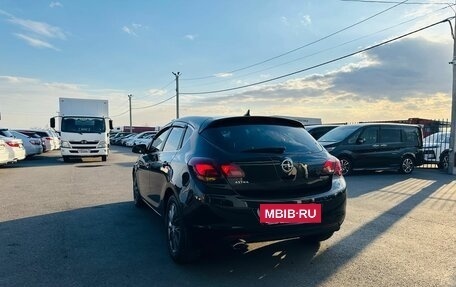 Opel Astra J, 2011 год, 799 999 рублей, 4 фотография