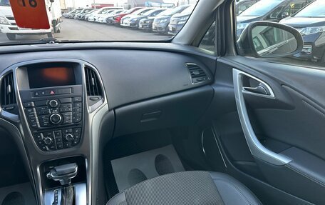 Opel Astra J, 2011 год, 799 999 рублей, 17 фотография