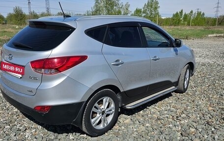 Hyundai ix35 I рестайлинг, 2013 год, 1 390 000 рублей, 3 фотография