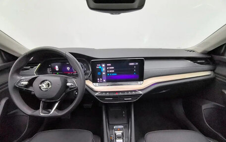 Skoda Octavia IV, 2022 год, 1 830 005 рублей, 6 фотография