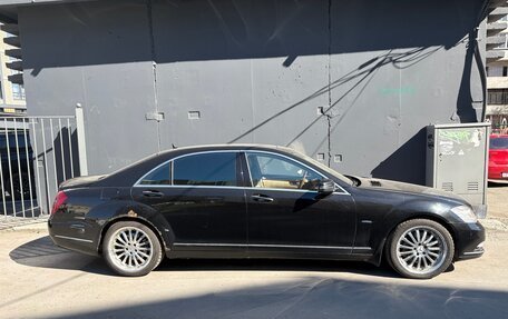 Mercedes-Benz S-Класс, 2007 год, 630 000 рублей, 3 фотография