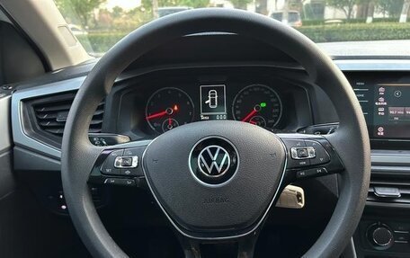 Volkswagen Polo, 2021 год, 1 000 000 рублей, 9 фотография
