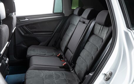 Volkswagen Tiguan II, 2018 год, 2 800 000 рублей, 9 фотография