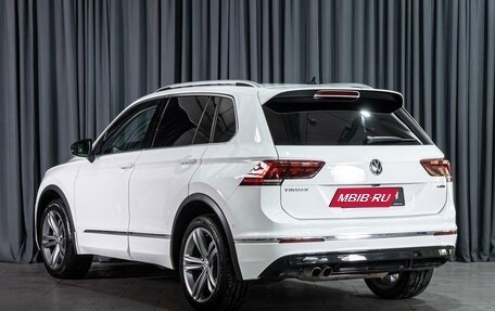 Volkswagen Tiguan II, 2018 год, 2 800 000 рублей, 2 фотография