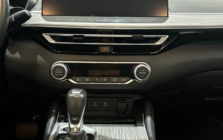 Nissan Altima VI (L34), 2022 год, 2 180 000 рублей, 12 фотография
