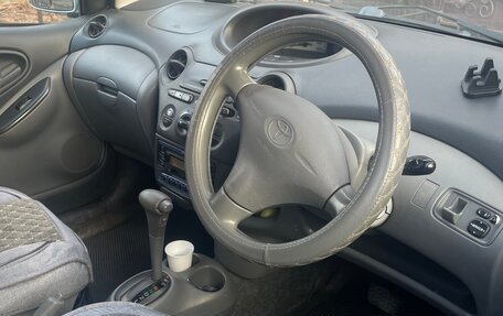 Toyota Vitz, 2000 год, 340 000 рублей, 3 фотография
