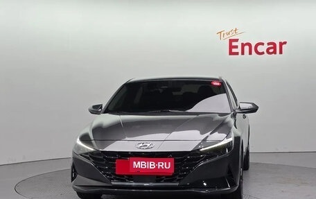 Hyundai Avante, 2022 год, 1 800 000 рублей, 1 фотография
