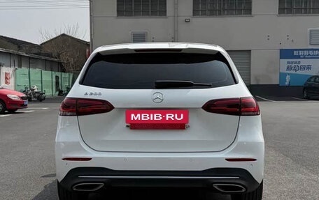 Mercedes-Benz B-Класс, 2021 год, 1 351 000 рублей, 26 фотография