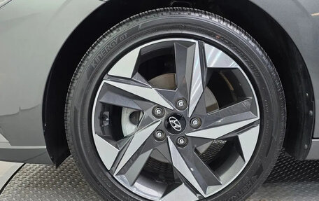 Hyundai Avante, 2022 год, 1 800 000 рублей, 16 фотография