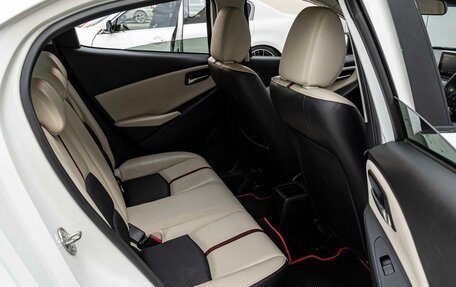 Mazda Demio IV, 2015 год, 1 050 000 рублей, 11 фотография