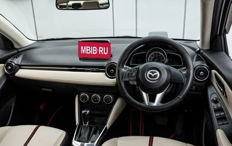 Mazda Demio IV, 2015 год, 1 050 000 рублей, 6 фотография