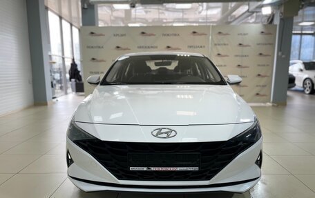 Hyundai Elantra, 2022 год, 1 950 000 рублей, 3 фотография