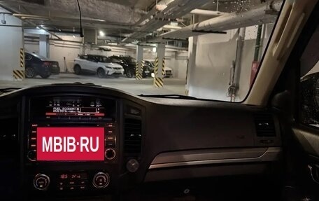 Mitsubishi Pajero IV, 2013 год, 2 290 000 рублей, 20 фотография