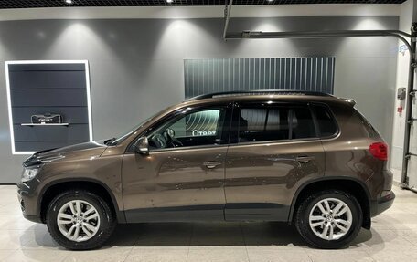 Volkswagen Tiguan I, 2015 год, 1 370 000 рублей, 2 фотография
