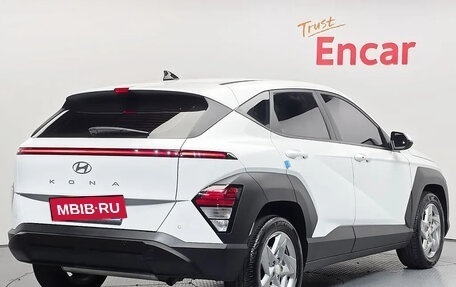 Hyundai Kona, 2023 год, 1 900 000 рублей, 4 фотография