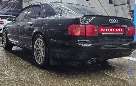 Audi S8, 2001 год, 750 000 рублей, 38 фотография