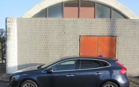 Volvo V40 II рестайлинг, 2016 год, 750 333 рублей, 8 фотография