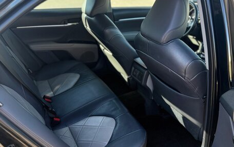 Toyota Camry, 2017 год, 2 150 000 рублей, 9 фотография
