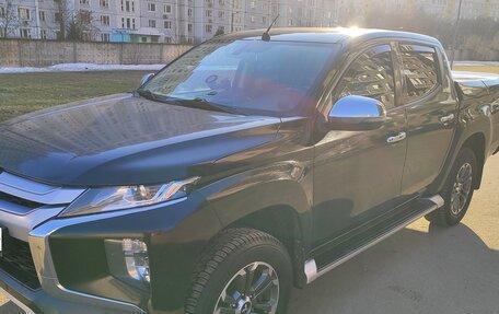 Mitsubishi L200 IV рестайлинг, 2021 год, 3 100 000 рублей, 12 фотография