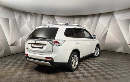 Mitsubishi Outlander III рестайлинг 3, 2014 год, 1 449 000 рублей, 2 фотография