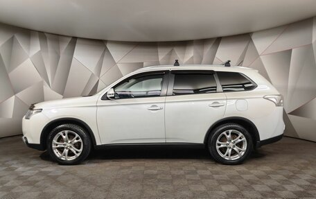 Mitsubishi Outlander III рестайлинг 3, 2014 год, 1 449 000 рублей, 5 фотография