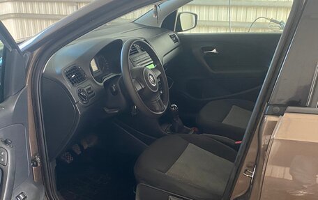 Volkswagen Polo VI (EU Market), 2015 год, 850 000 рублей, 10 фотография