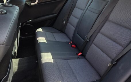 Mercedes-Benz C-Класс, 2011 год, 1 735 000 рублей, 19 фотография