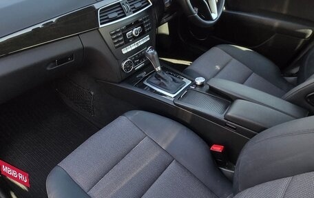 Mercedes-Benz C-Класс, 2011 год, 1 735 000 рублей, 17 фотография