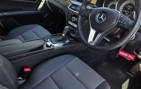 Mercedes-Benz C-Класс, 2011 год, 1 735 000 рублей, 15 фотография
