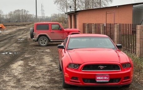 Ford Mustang VI рестайлинг, 2012 год, 3 000 000 рублей, 1 фотография