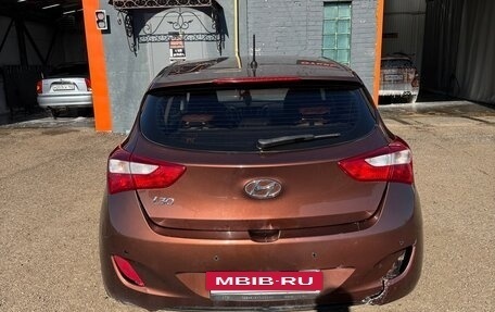 Hyundai i30 II рестайлинг, 2013 год, 730 000 рублей, 3 фотография