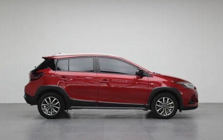 Toyota Yaris XP150 рестайлинг, 2023 год, 1 180 000 рублей, 8 фотография
