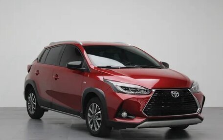 Toyota Yaris XP150 рестайлинг, 2023 год, 1 180 000 рублей, 3 фотография