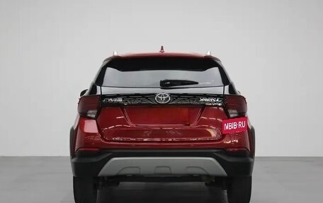 Toyota Yaris XP150 рестайлинг, 2023 год, 1 180 000 рублей, 6 фотография