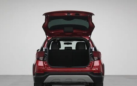 Toyota Yaris XP150 рестайлинг, 2023 год, 1 180 000 рублей, 18 фотография