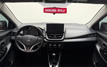 Toyota Yaris XP150 рестайлинг, 2023 год, 1 180 000 рублей, 13 фотография