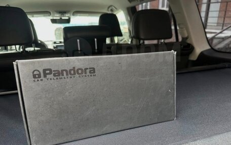 Toyota Land Cruiser Prado 150 рестайлинг 2, 2018 год, 5 600 000 рублей, 6 фотография