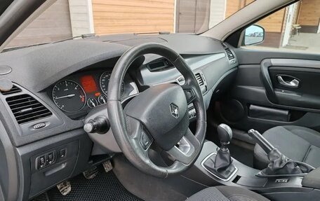 Renault Laguna III рестайлинг, 2008 год, 390 000 рублей, 19 фотография