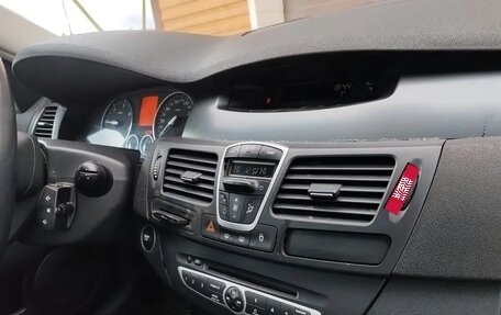 Renault Laguna III рестайлинг, 2008 год, 390 000 рублей, 18 фотография