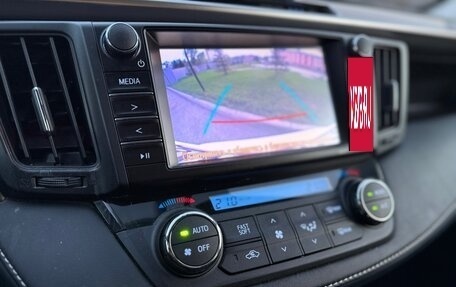 Toyota RAV4, 2017 год, 2 680 000 рублей, 14 фотография