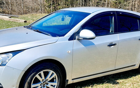 Chevrolet Cruze II, 2012 год, 690 000 рублей, 17 фотография