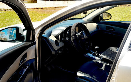 Chevrolet Cruze II, 2012 год, 690 000 рублей, 21 фотография