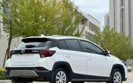 Toyota Yaris XP150 рестайлинг, 2022 год, 1 010 000 рублей, 3 фотография