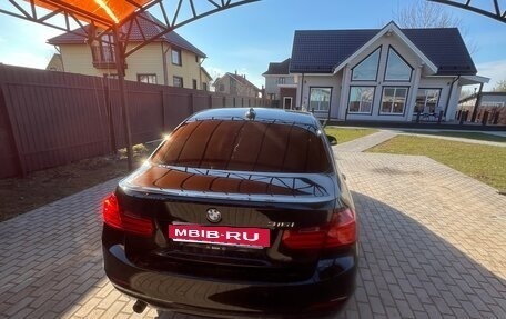 BMW 3 серия, 2013 год, 1 300 000 рублей, 3 фотография