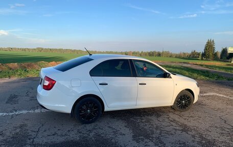 Skoda Rapid I, 2016 год, 1 200 000 рублей, 4 фотография